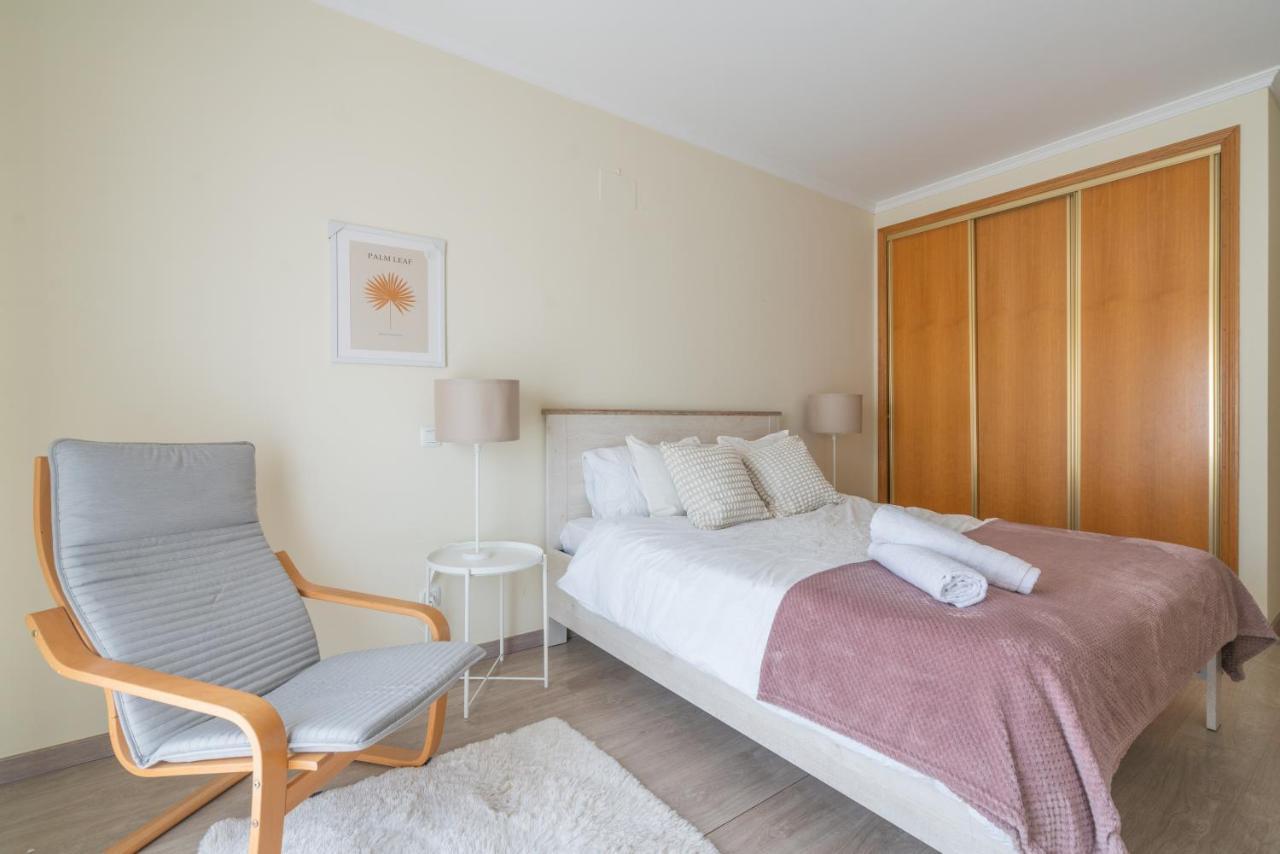 The Sunset 1 Bed Flat Short Walk Armacao Beach อาร์มาซอง เด เปรา ภายนอก รูปภาพ